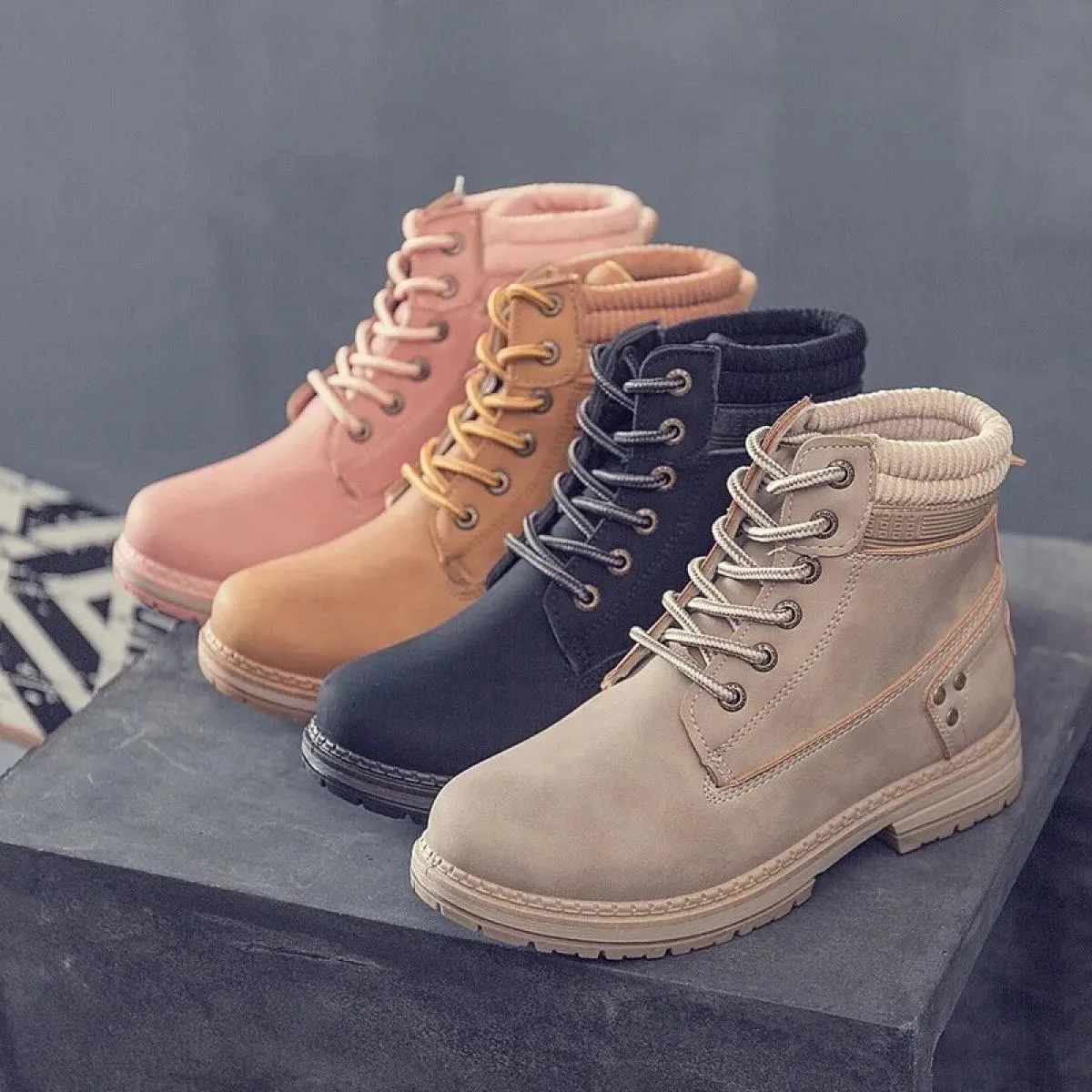 2022 stivaletti donna inverno peluche caldo impermeabile stivali da moto corti scarpe di cotone da donna stivali da neve stivali