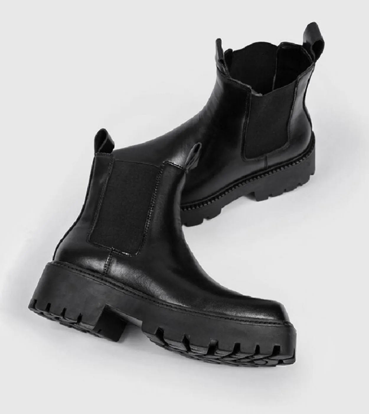2022ss Stivali antinfortunistici da uomo Stivali da uomo traspiranti Chelsea Punta quadrata Minimalista Scarpe da uomo Stivali d