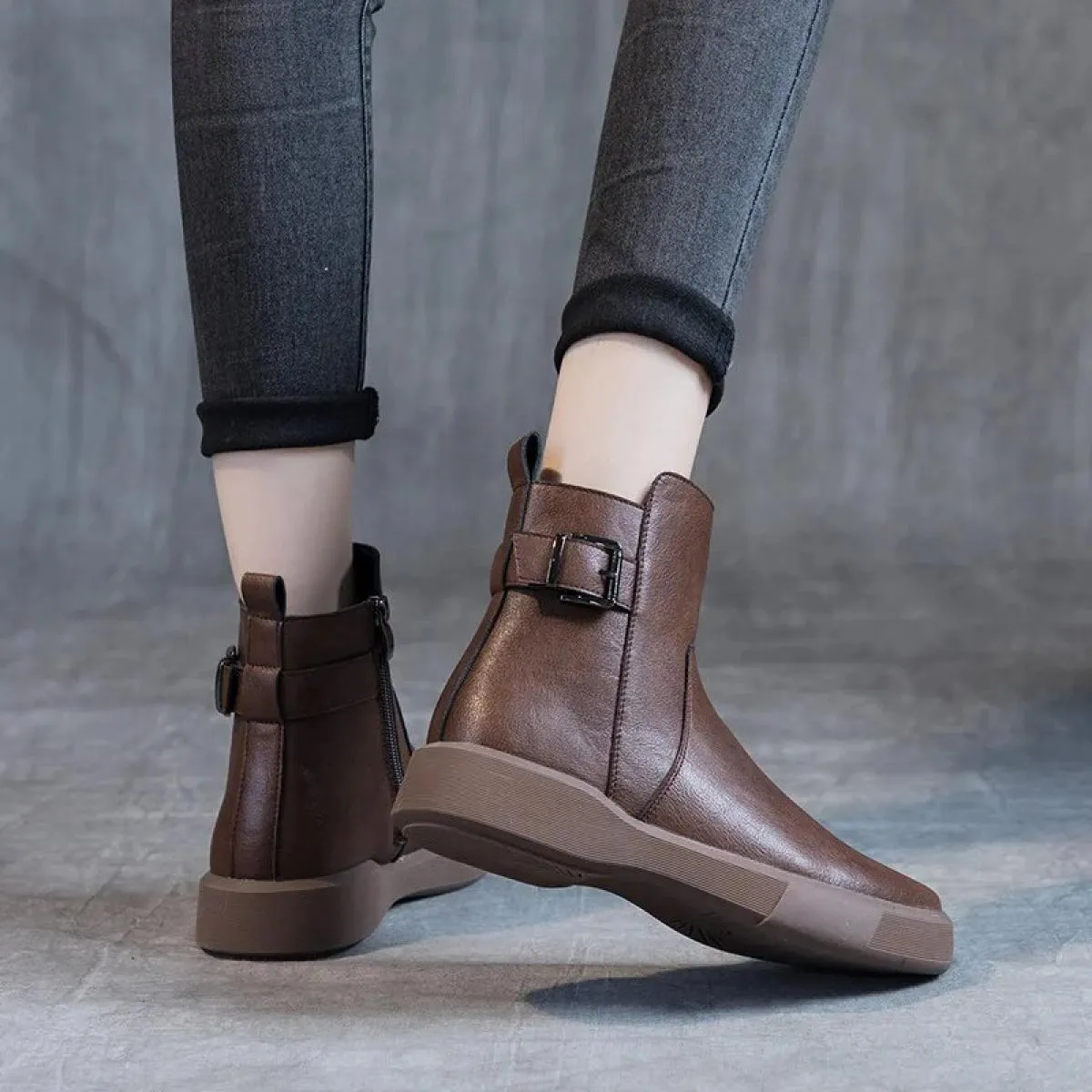 2023 nuovi stivali da donna autunno inverno scarpe da donna in pelle stivaletti piatti Casual retrò stivali con piattaforma femm