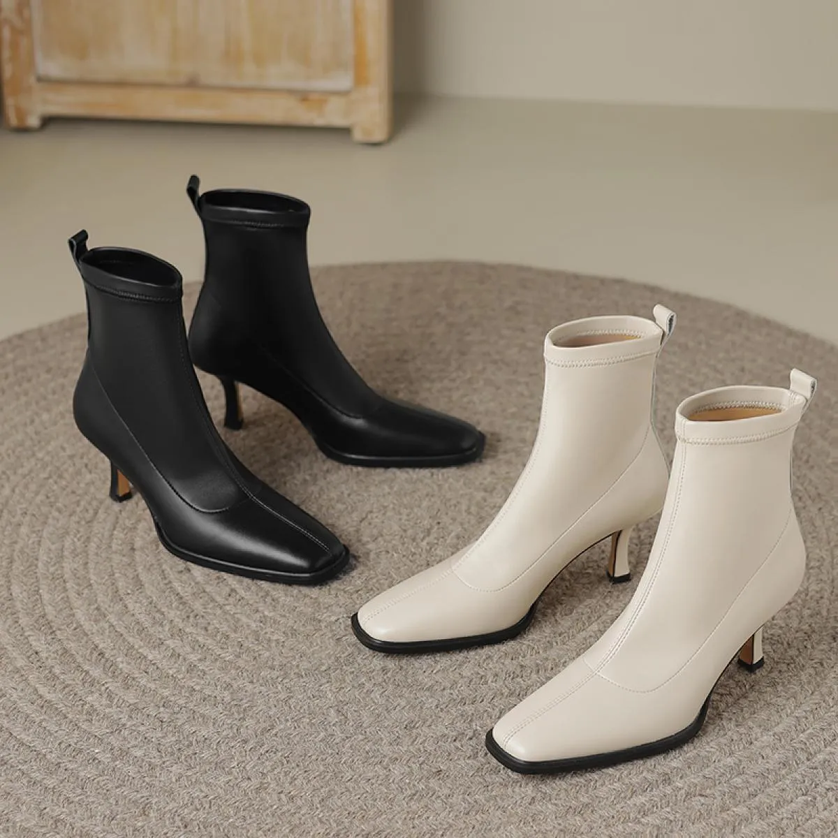 2024 Stivaletti da donna Autunno Inverno Lavoro Casual Tacchi alti Scarpe in vera pelle di qualità Donna Taglia 34 42