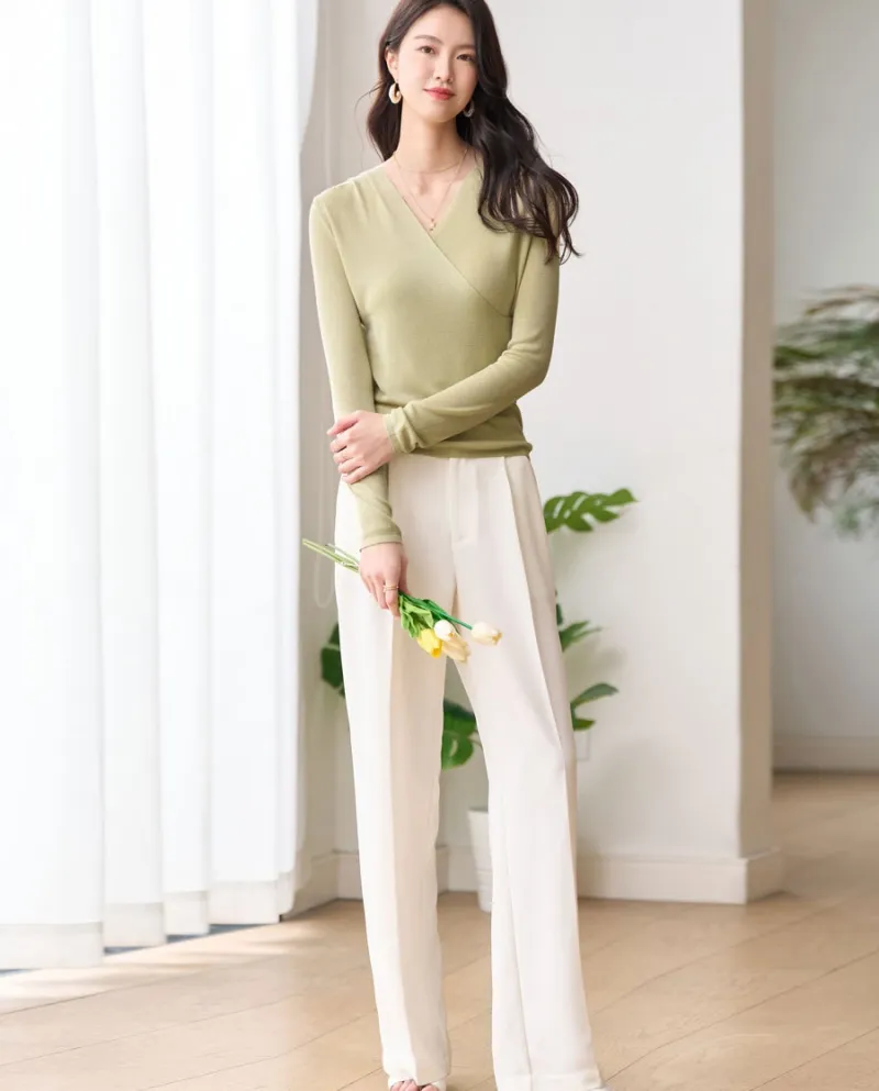 23 Nuovo maglione traspirante Tencel delicato sulla pelle, fresco ed elastico con scollo a V incrociato e modellante per la prot