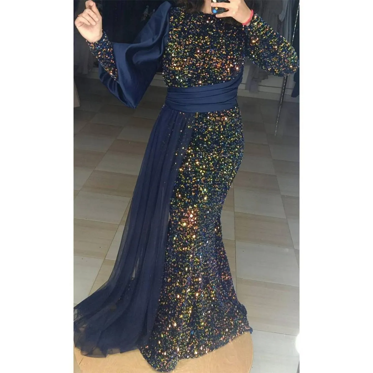 Abito da sera a sirena musulmana per donna O collo maniche lunghe in velluto con paillettes elegante abito da ballo formale Robe