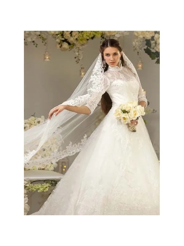 Abito da Sposa accollato con maniche adatto a inverno e autunno in pizzo con gonna vaporosa