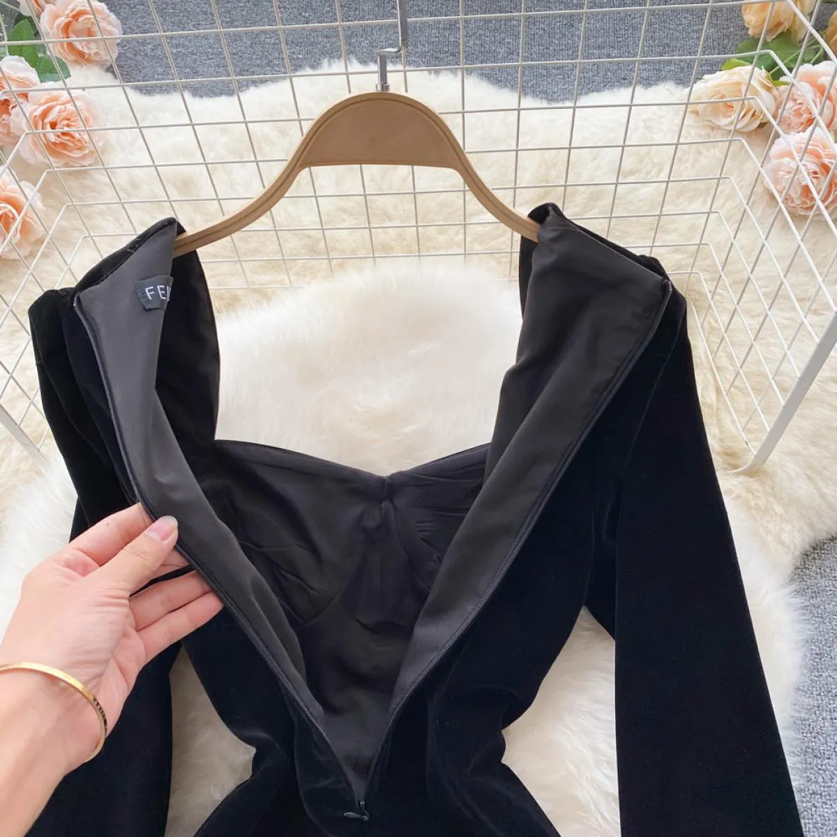 Abito lungo nero autunno inverno per donna Velluto scollo a U manica lunga aderente femminile diviso elegante