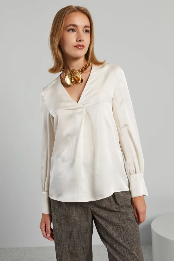 Blusa in raso martellato
