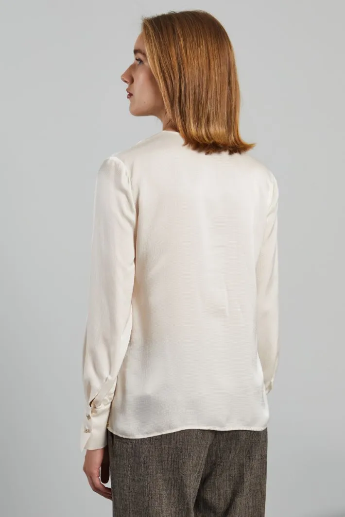 Blusa in raso martellato