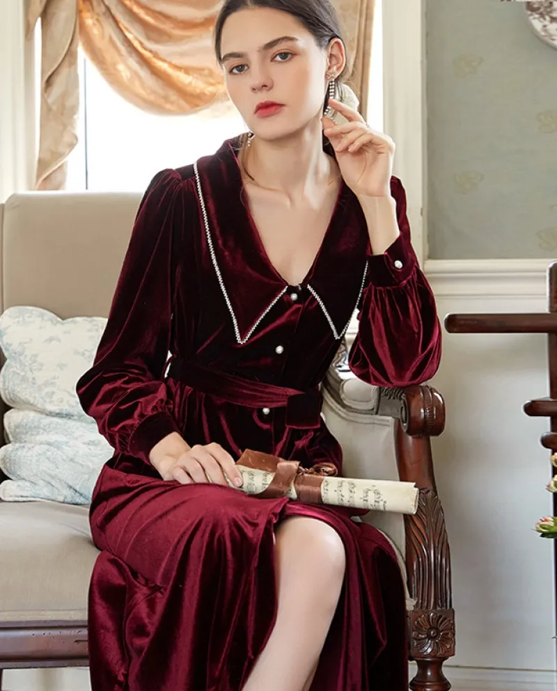 Camicia da notte a maniche lunghe autunno e inverno femminile risvolto francese perla cintura da notte in velluto oro sezione lu