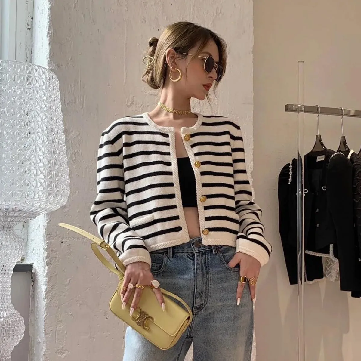 Cardigan Cardigan lavorato a maglia piccolo a righe bianche nere da donna Nuovo cappotto maglione corto da indossare autunno inv