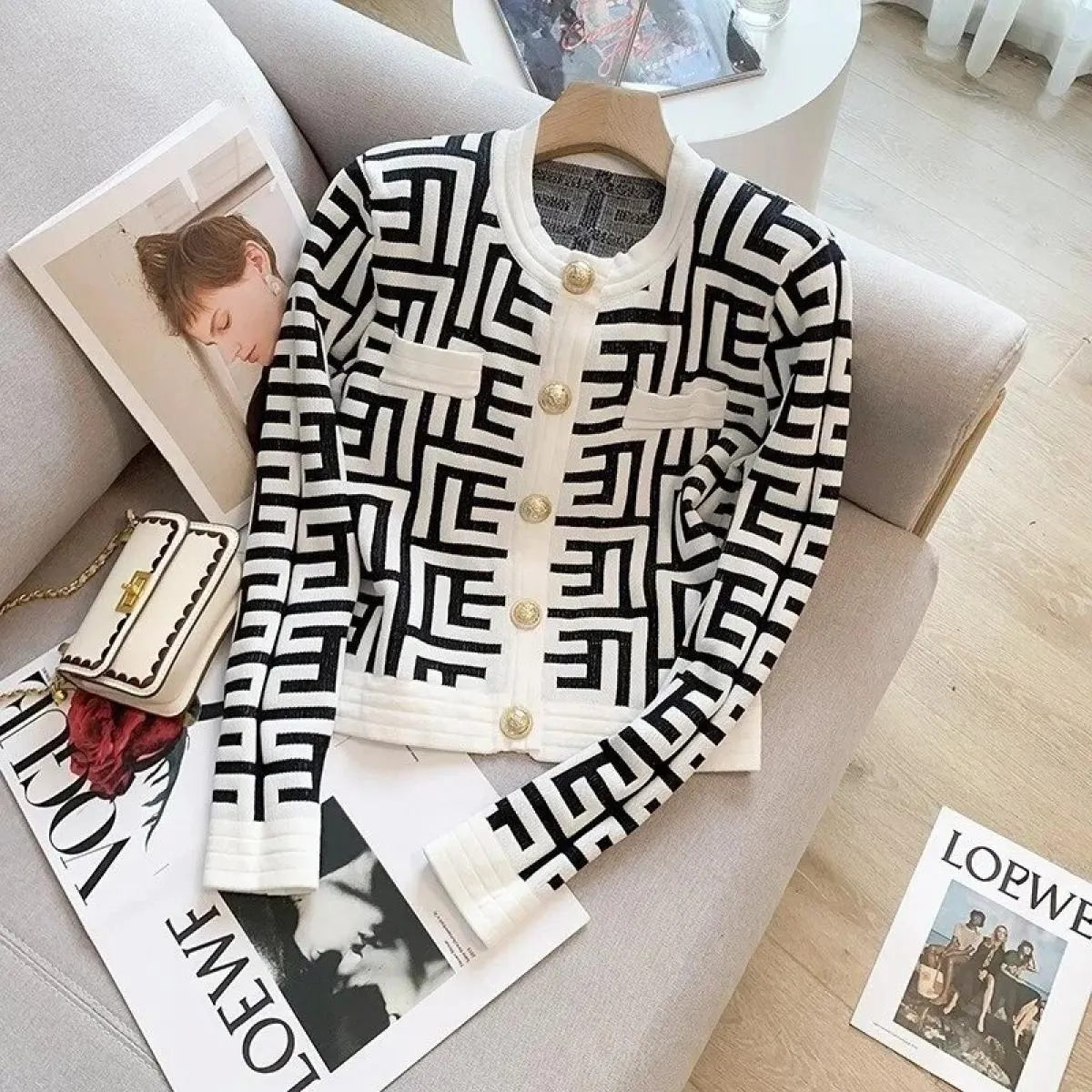 Cardigan lavorato a maglia con scollo rotondo a contrasto di colore delicato Nuovo maglione a maniche lunghe da esterno autunno