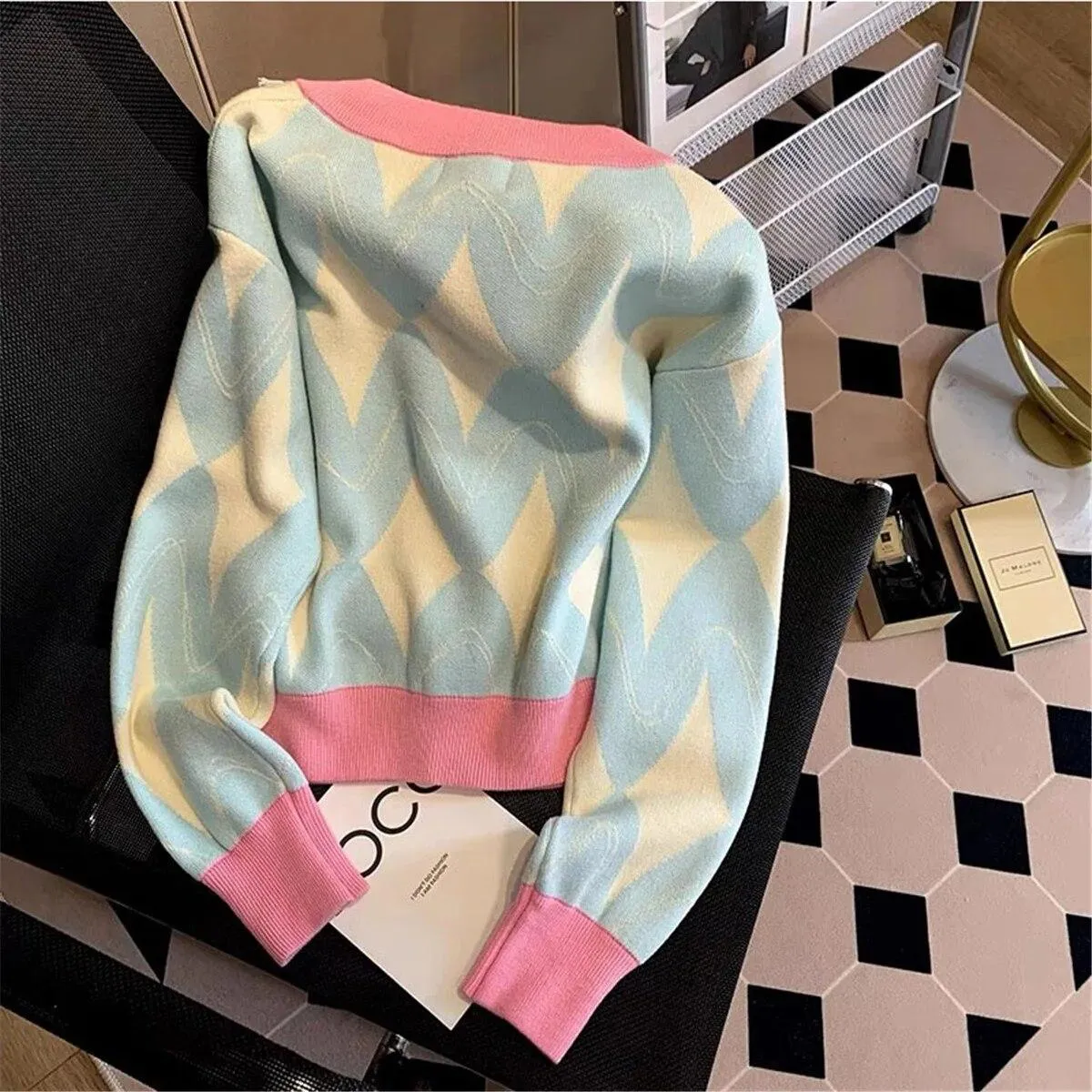 Cardigan per maglione da donna 2023 Cardigan nuovo colore Top con scollo a V Design Cappotto Cardigan lavorato a maglia