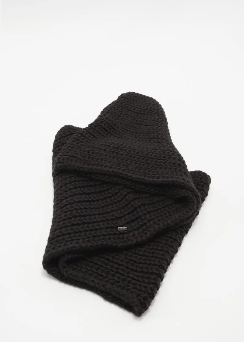 COLLO IN MAGLIA