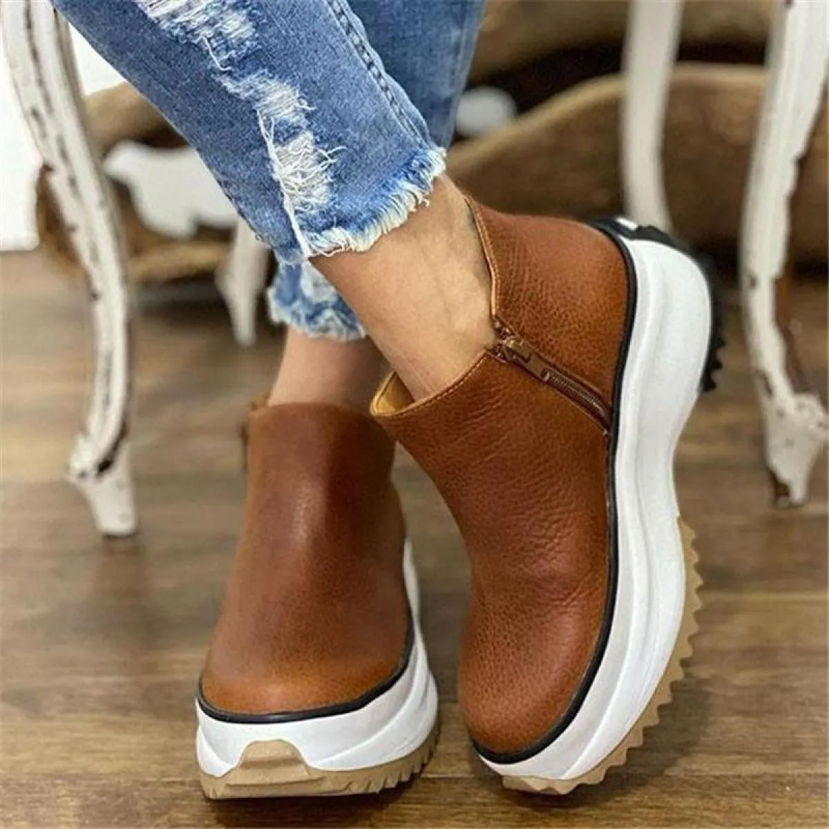 Europa Inverno Plus Size 43 Zeppe Stivali da donna Comodi stivaletti Scarpe Punta tonda Stringate e zip Addensare New Botas