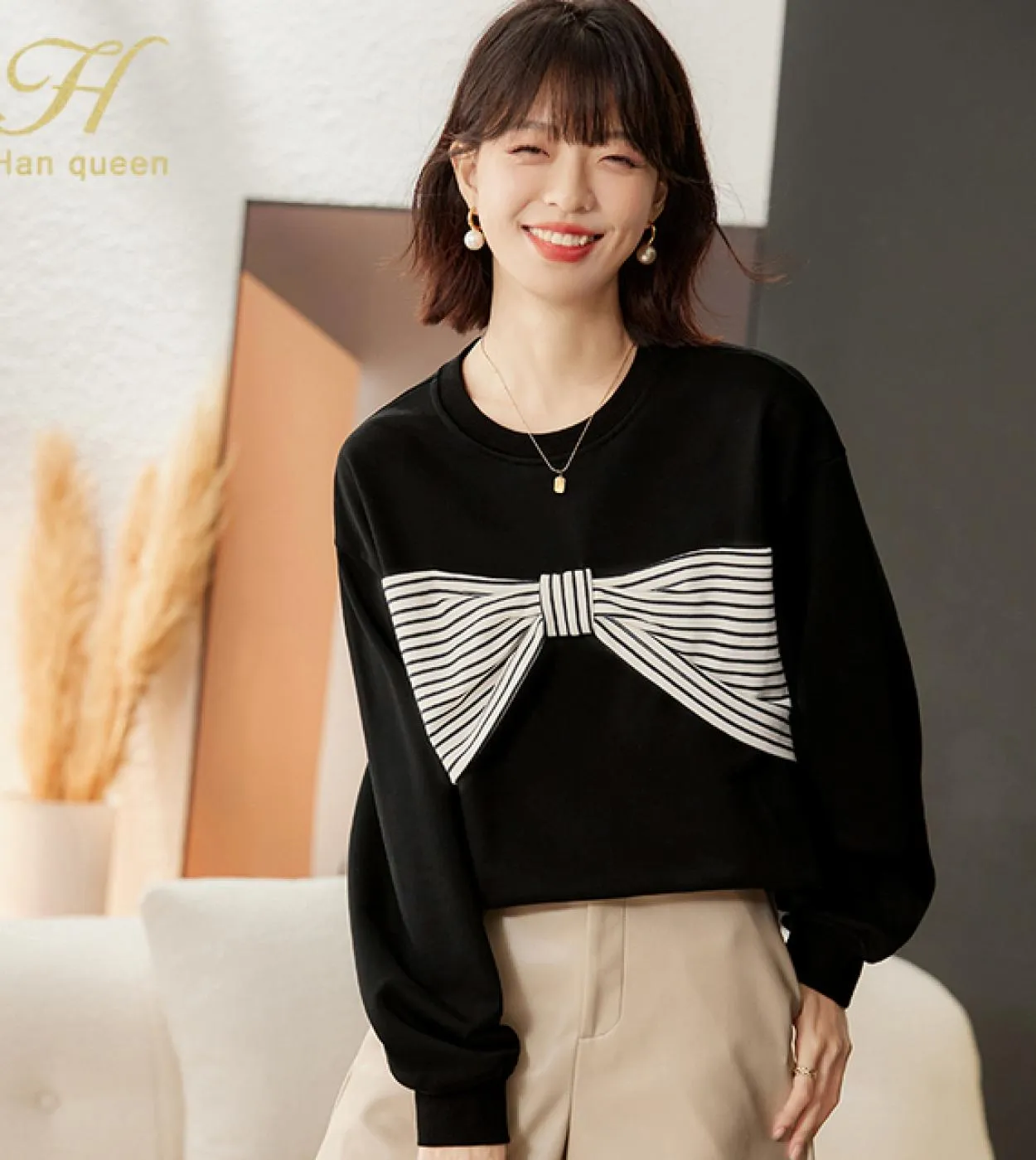 H Han Queen 2022 Autunno Inverno Magliette Fiocco Moda Casual Loose Fit O Collo Maglione Donna Moda Chic Vintage T