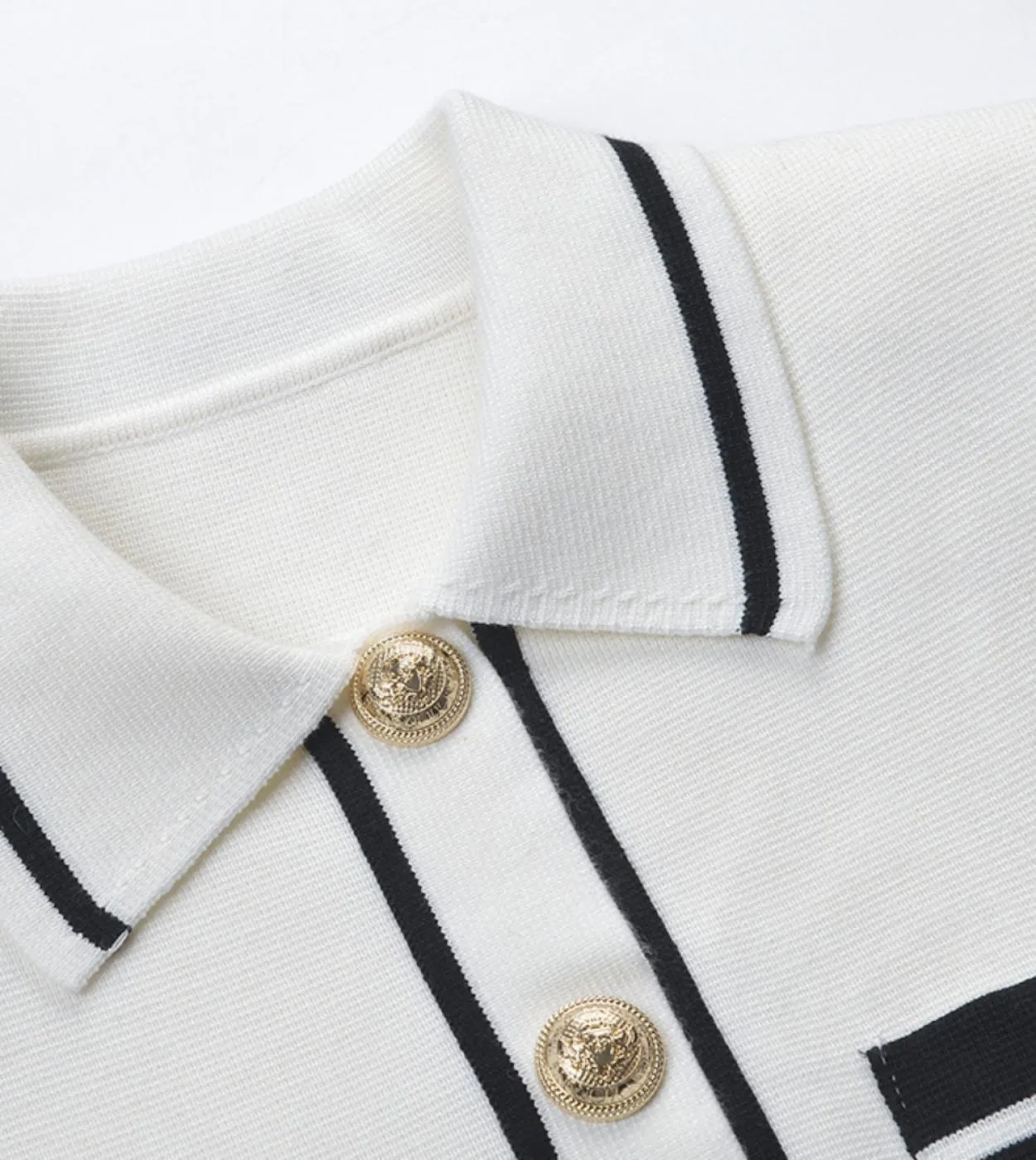Maglione cardigan a maniche lunghe lavorato a maglia a contrasto con bottoni dorati a treccia alluncinetto 2022 Designer di lus