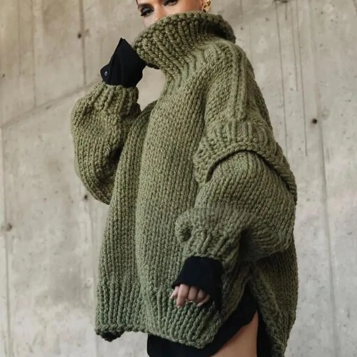 Maglione da donna a collo alto lavorato a maglia tinta unita invernale caldo manica a lanterna pullover oversize maglieria moda