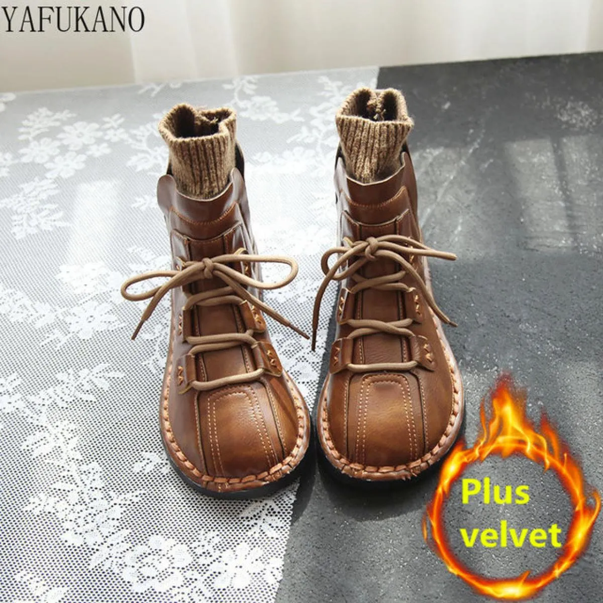 Mori Girl Stivaletti da donna con cuciture letterarie fatte a mano Scarpe retrò con testa grande Suola morbida Comfort Stivalett