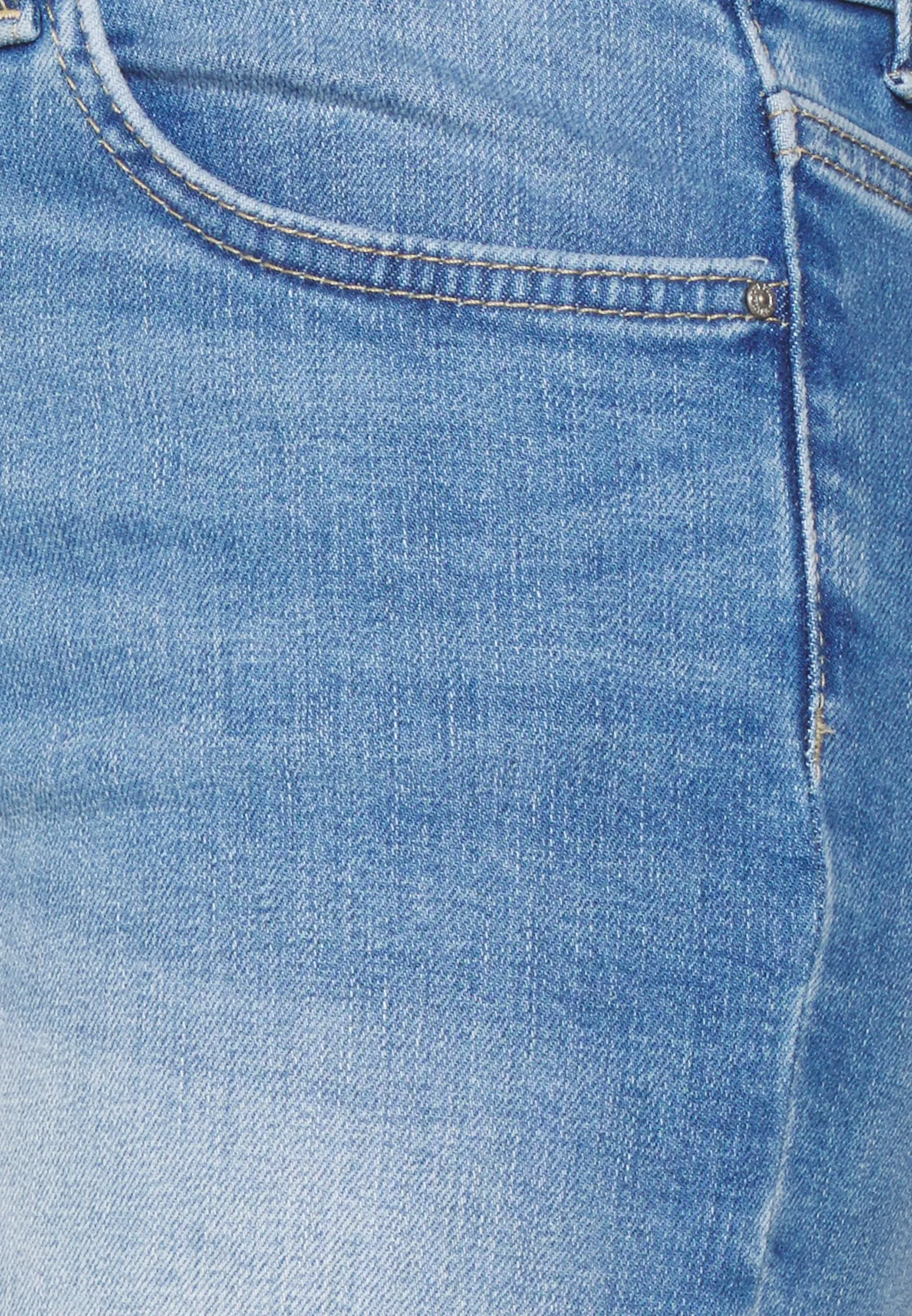 ONLBLUSH MID RAW - Shorts di jeans