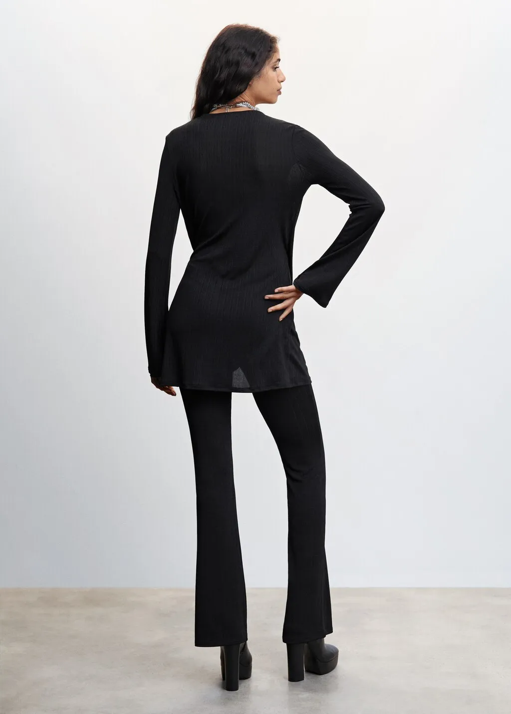 Pantaloni diritti