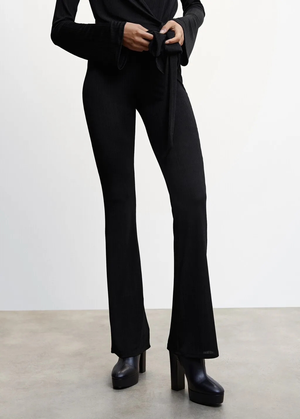Pantaloni diritti