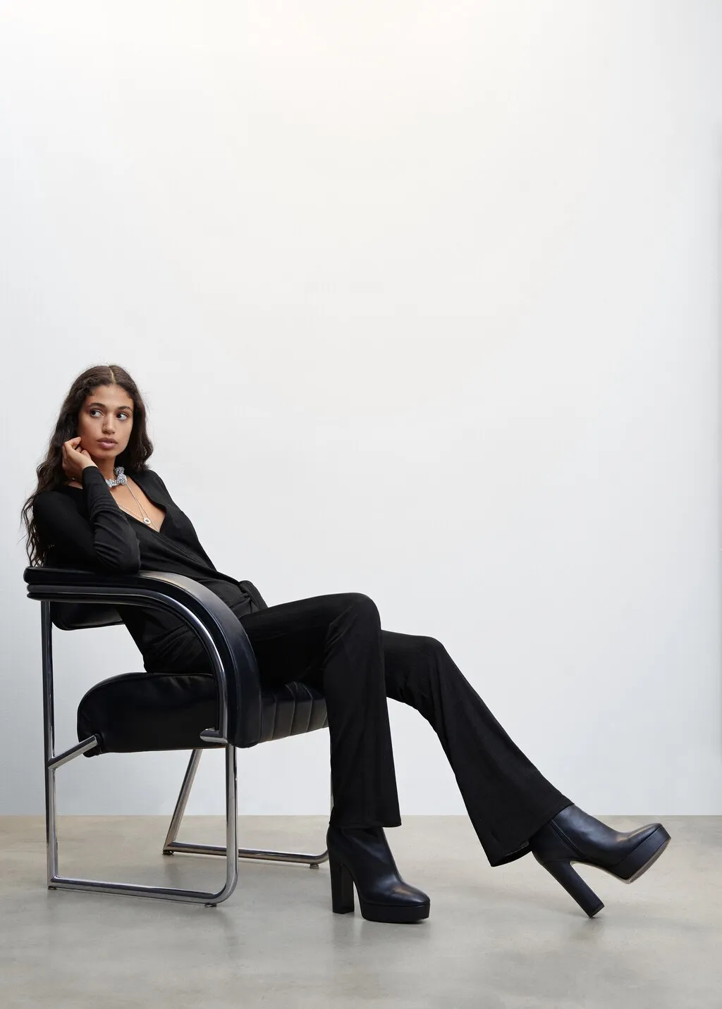 Pantaloni diritti