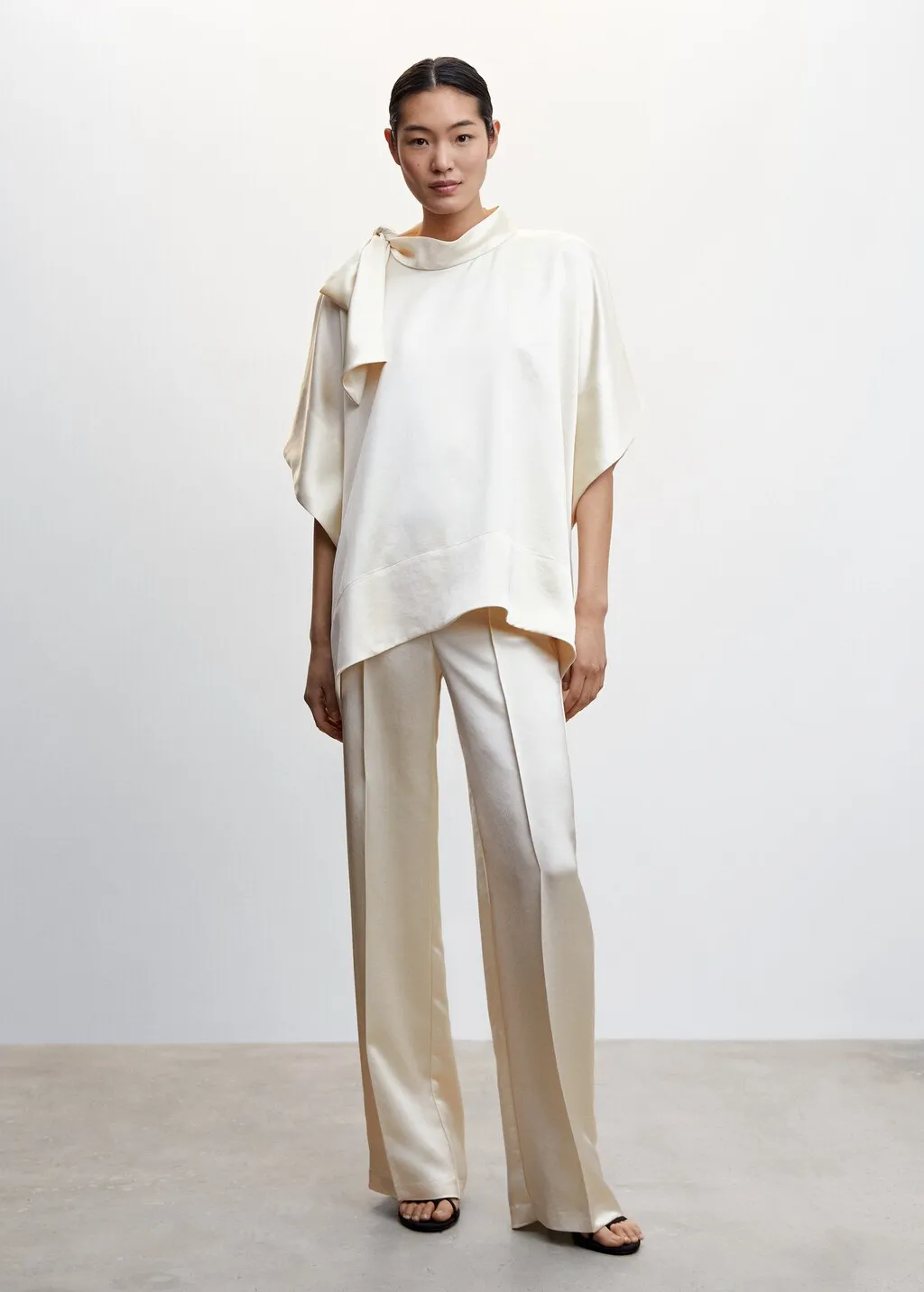 Pantaloni satinati