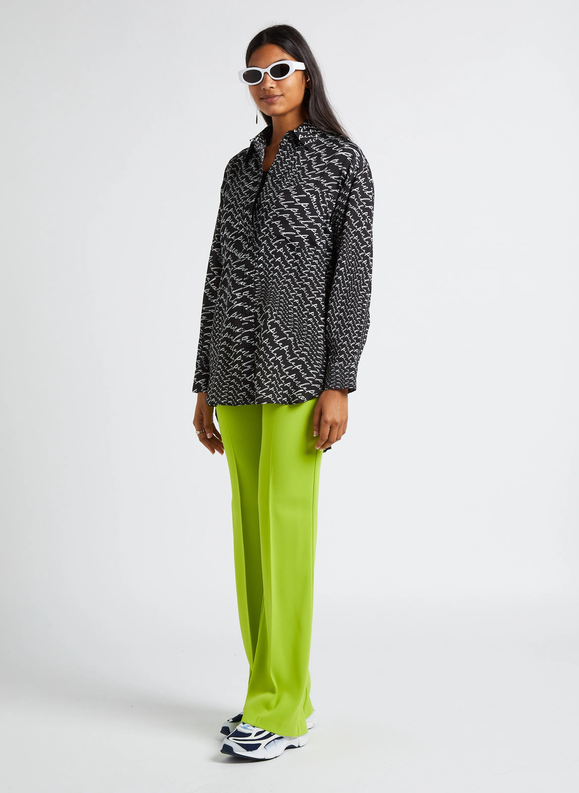  PINKO   CRICCHETTO - Camicia lunga dritta con colletto classico e logo stampato | Nero