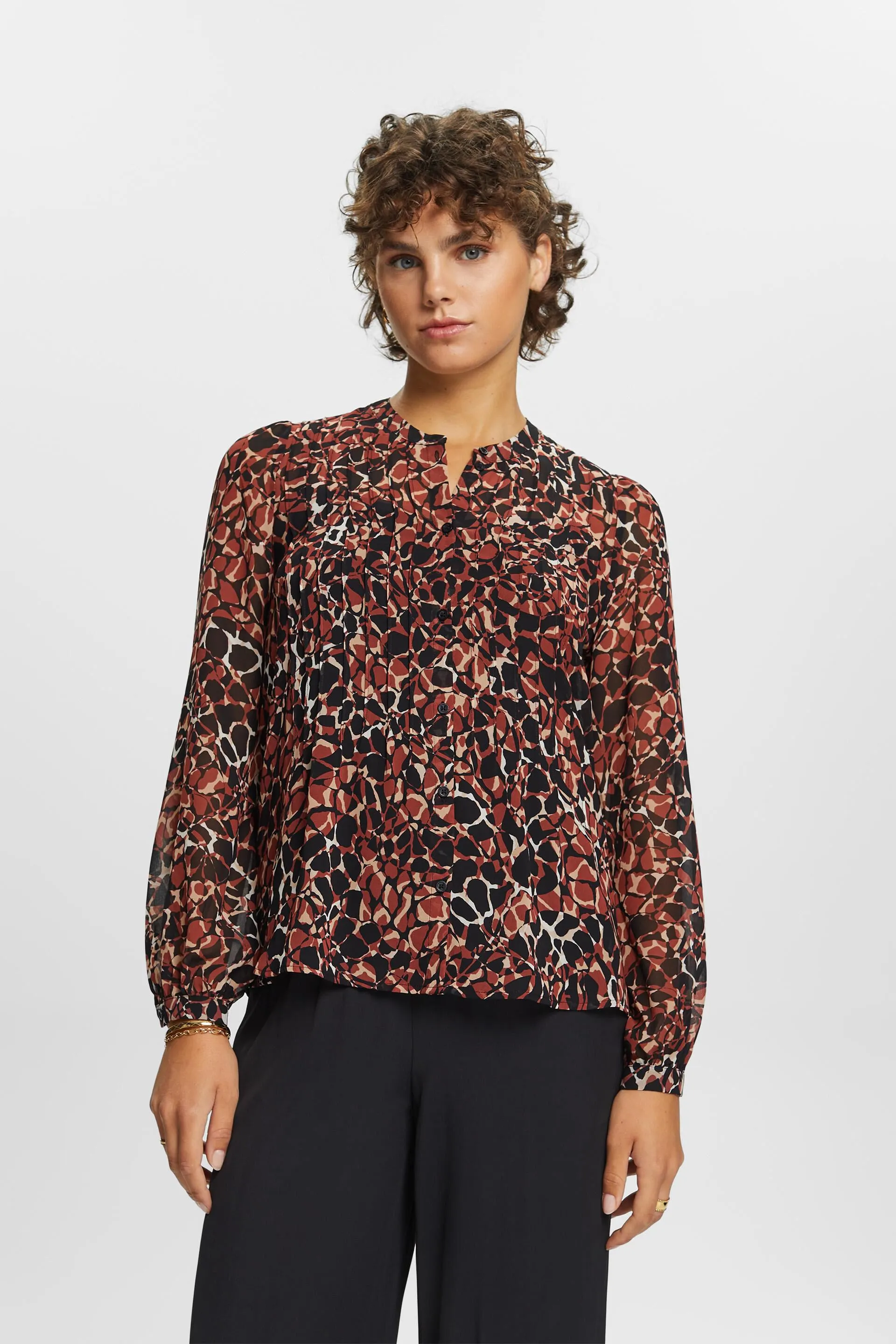 Riciclato: Blusa in chiffon a fantasia
