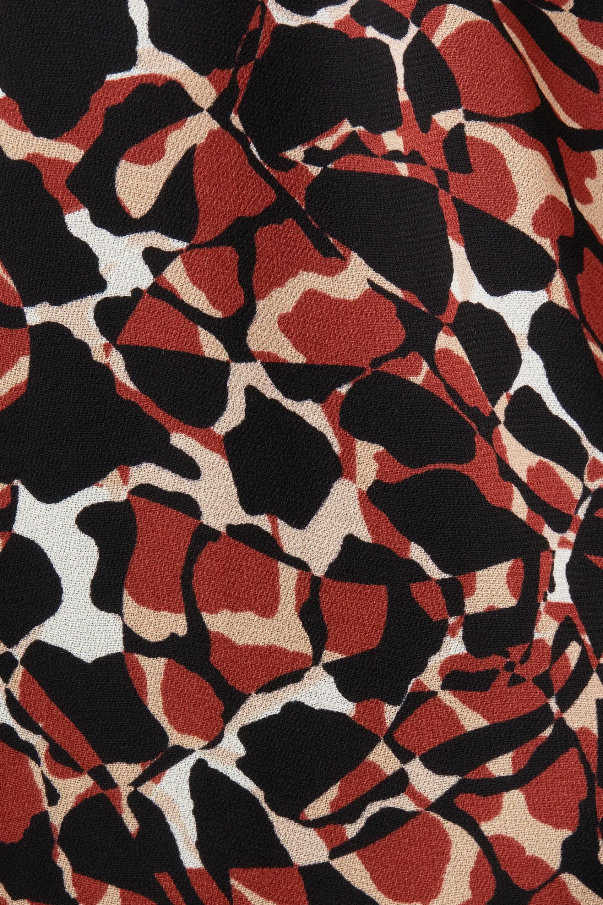 Riciclato: Blusa in chiffon a fantasia
