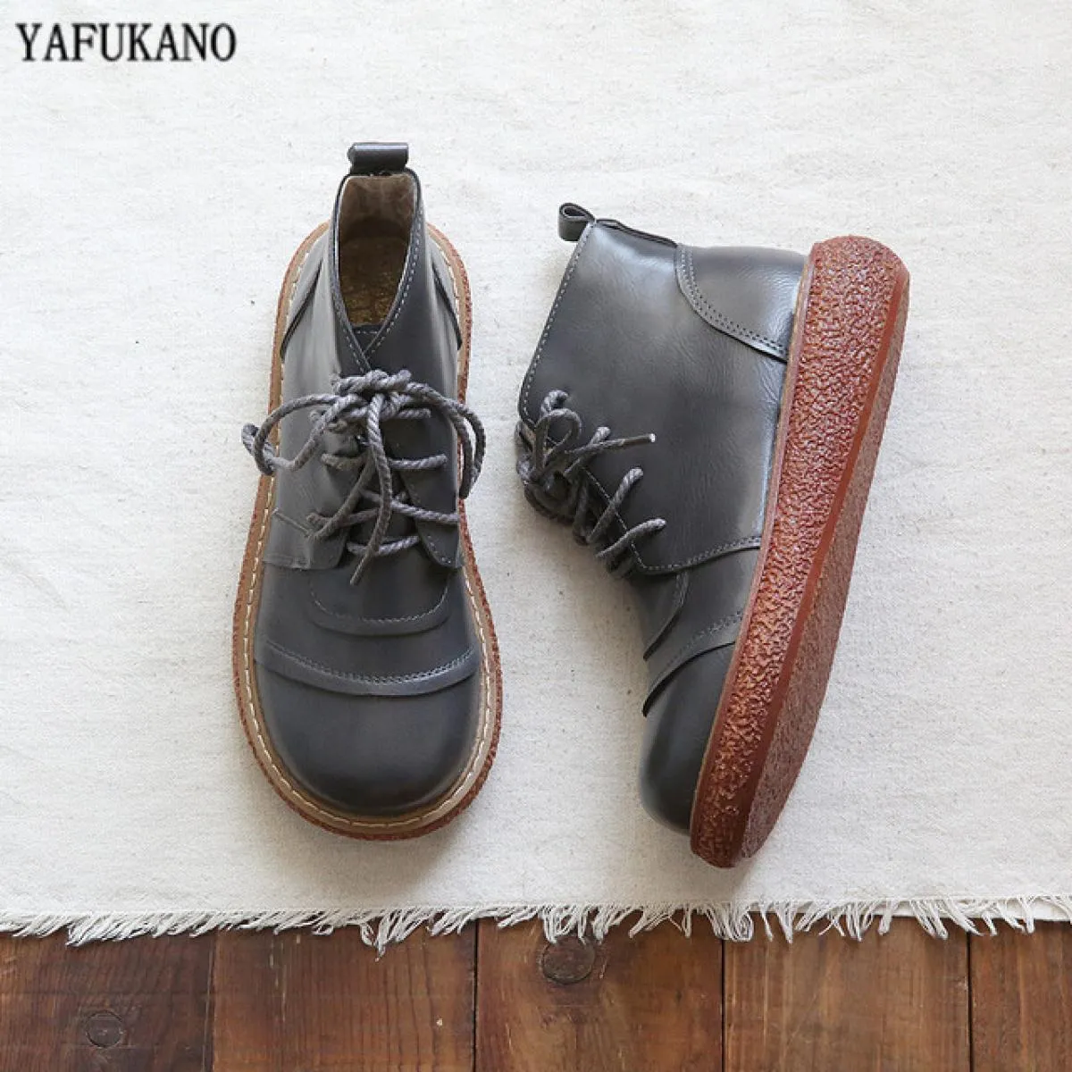 Scarpe da bambola a testa grande con punta tonda retrò letteraria stringate con suola spessa Stivaletti corti casual comodi fatt