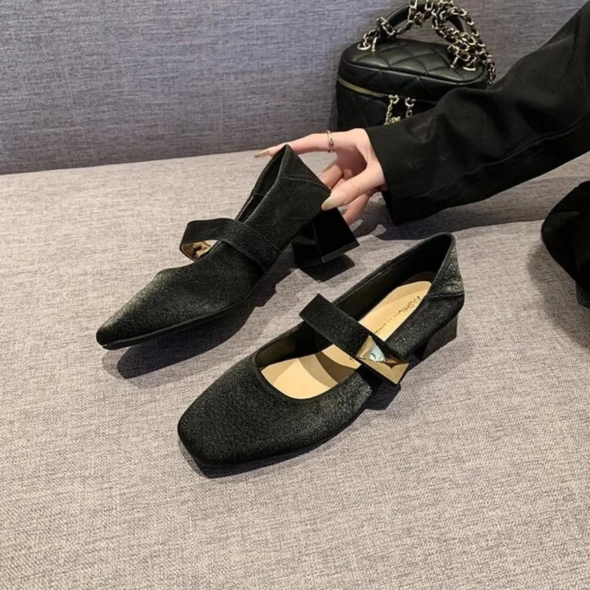 Scarpe da donna africane con tacco slip on bocca poco profonda stringate sandali grossi pompa 2024 piattaforma da basket con pun