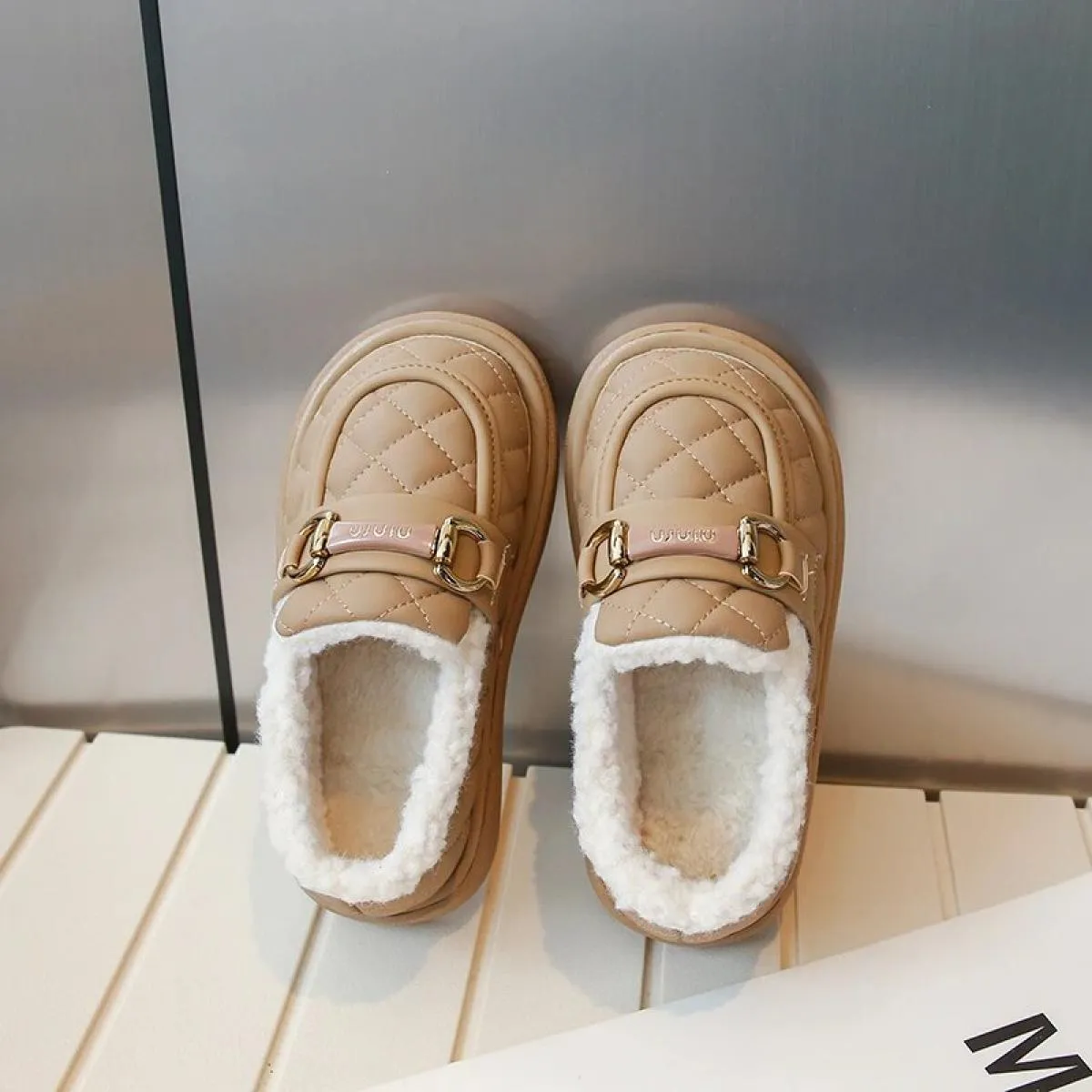Scarpe da ragazza Casual Punta tonda Slip On Flessibile Plus Velluto Antiscivolo Resistente all'usura Moda Piatta Alla moda Comf