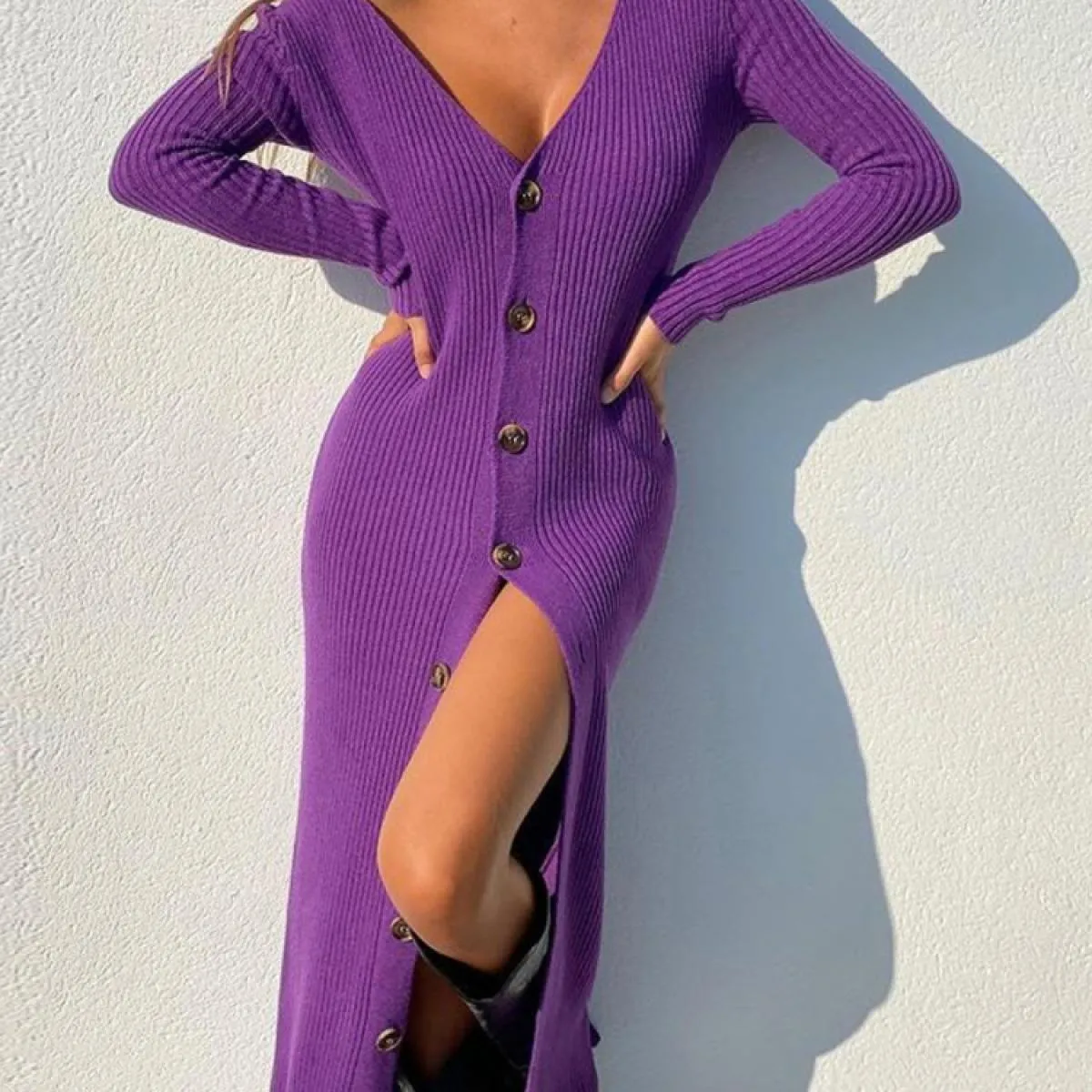 Spring Nuovo maglione lavorato a maglia Abito con scollo a V Manica lunga aderente Abito midi Cardigan Maglieria Abito cas