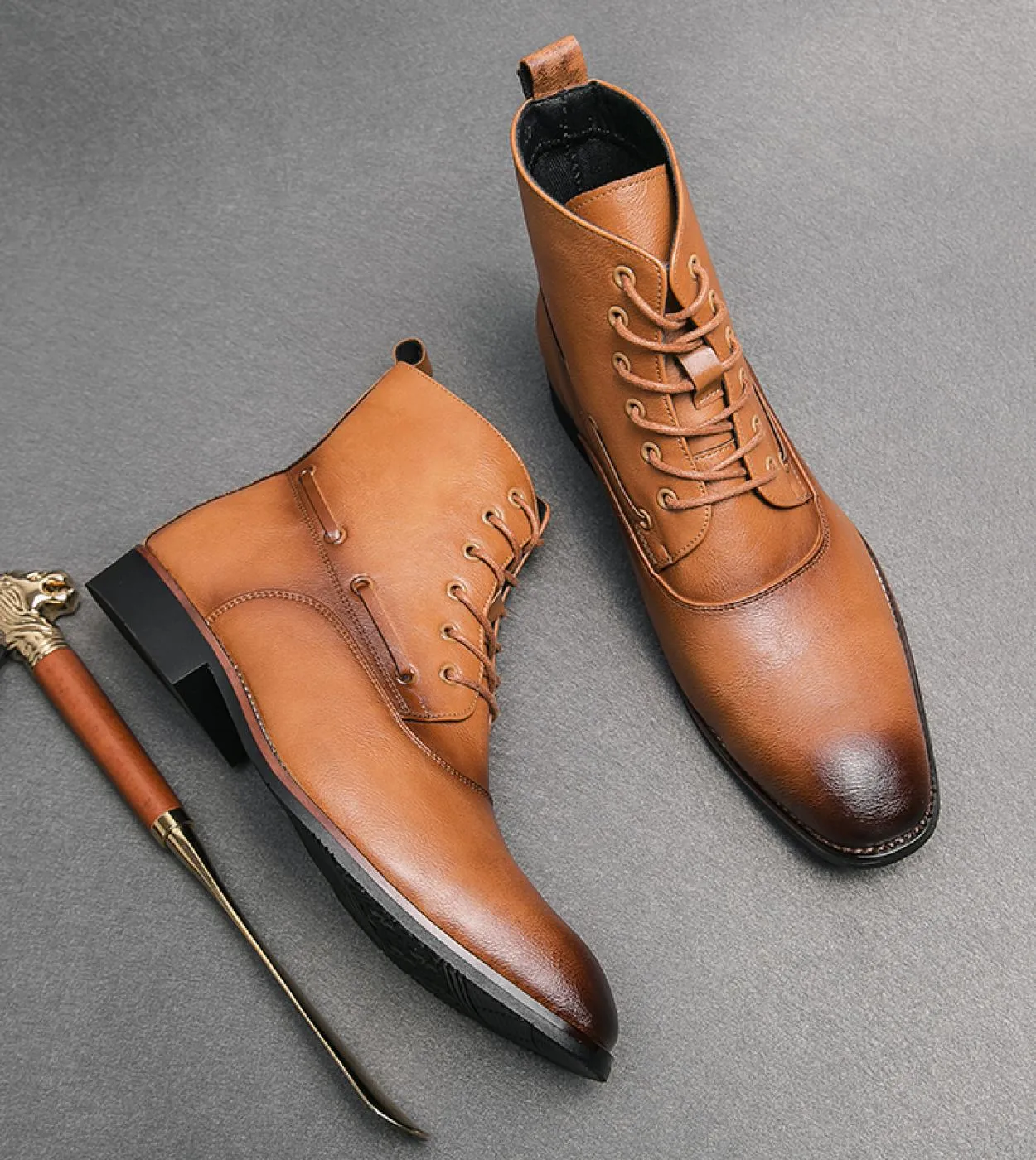 Stivaletti britannici Scarpe da uomo Moda Tinta unita Pu Testa quadrata Cuciture a due stadi Pizzo Classico Casual Street Party