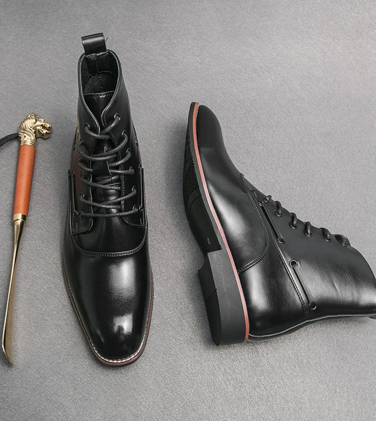 Stivaletti britannici Scarpe da uomo Moda Tinta unita Pu Testa quadrata Cuciture a due stadi Pizzo Classico Casual Street Party