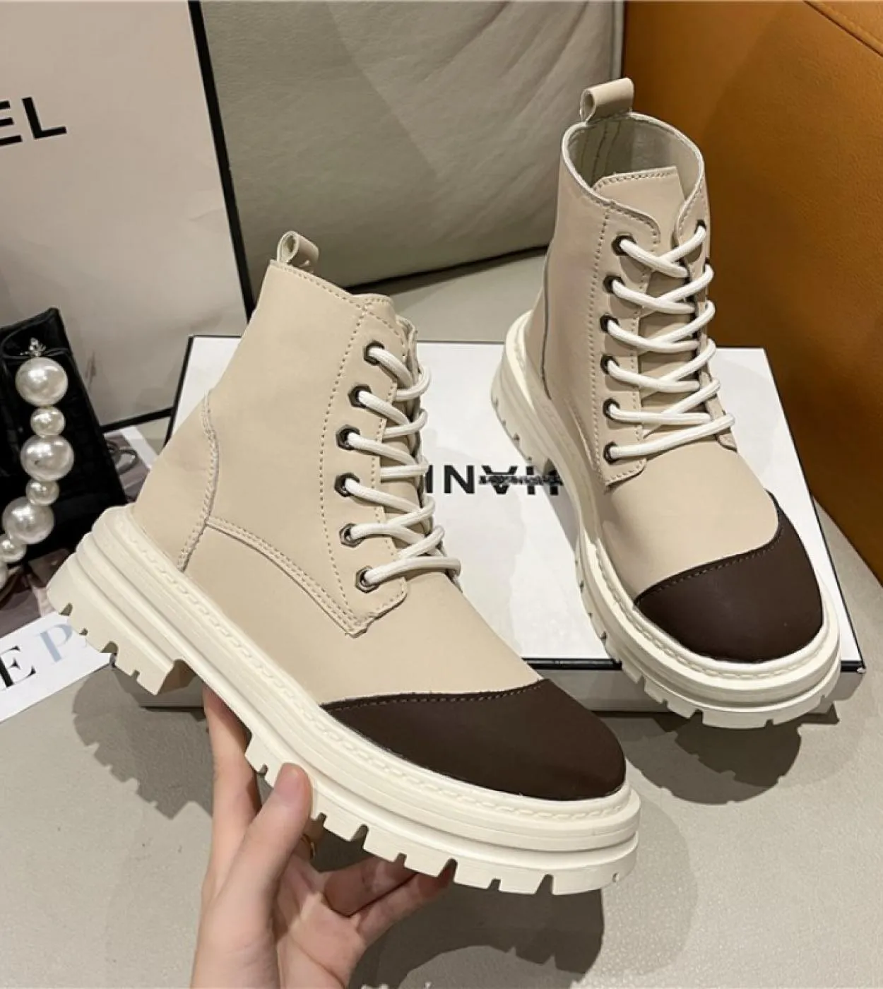 Stivaletti da donna 2022 Nuovi stivali autunno inverno Moda donna Colori misti Lace Up Zipper Botas Mujer Platform Heel Ladie