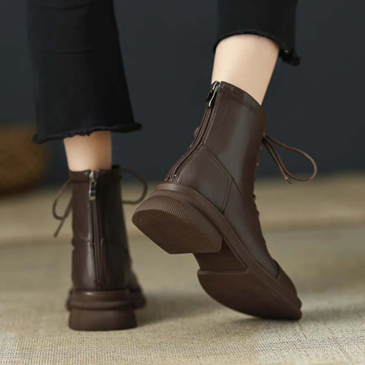 Stivaletti da donna stile punk colori misti piattaforme in vera pelle tacchi spessi medi scarpe da moto donna autunno inverno