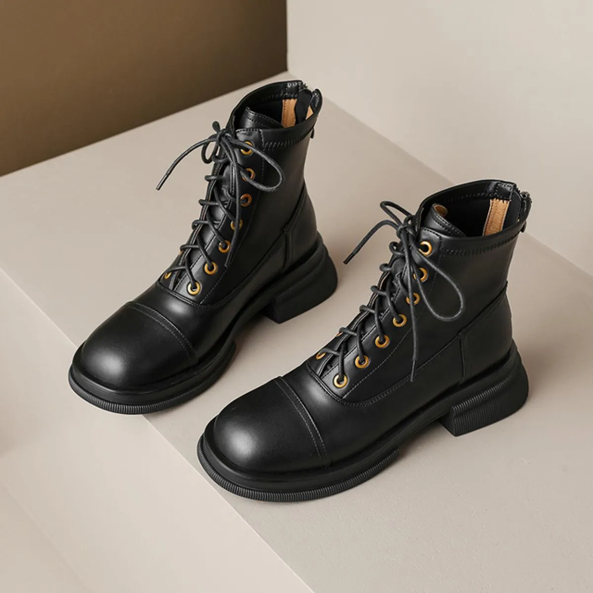 Stivaletti da donna stile punk colori misti piattaforme in vera pelle tacchi spessi medi scarpe da moto donna autunno inverno