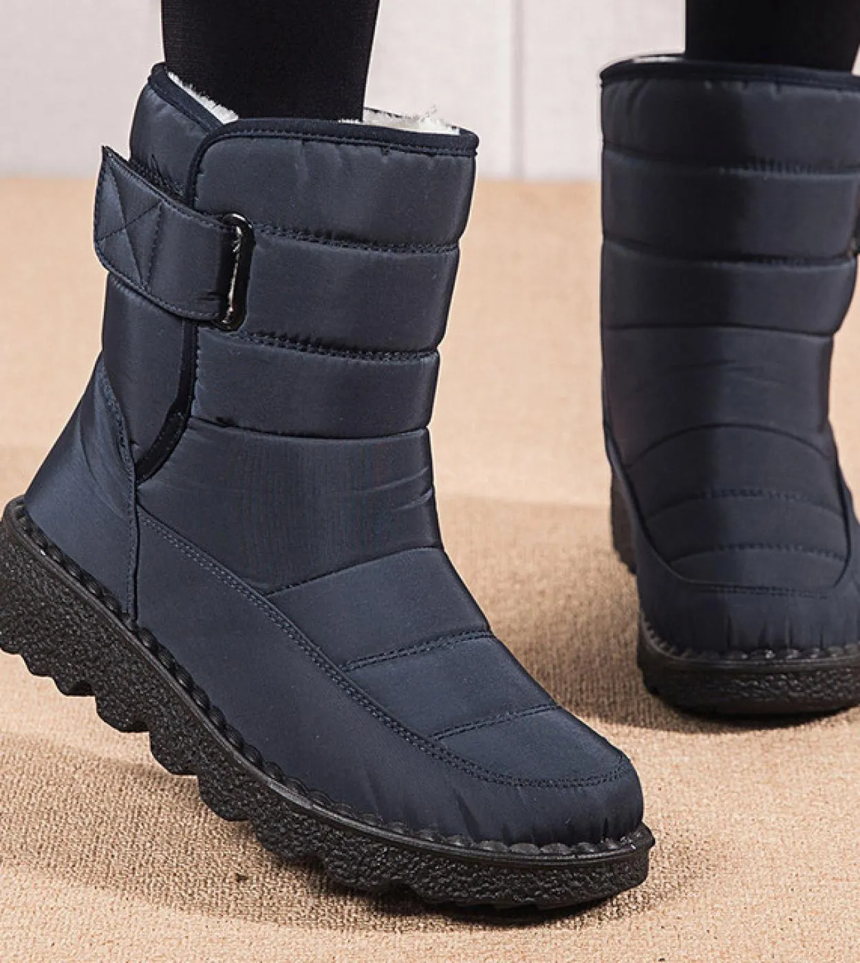 Stivali da donna 2023 Nuovi stivali invernali con plateau Scarpe da neve Botas De Mujer Stivaletti con tacco basso impermeabili