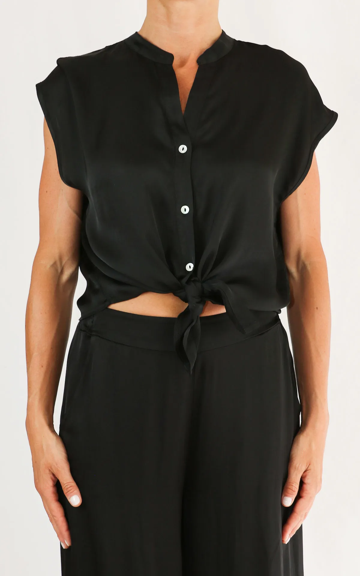 SUSYMIX – CAMICIA CON NODO- NERO