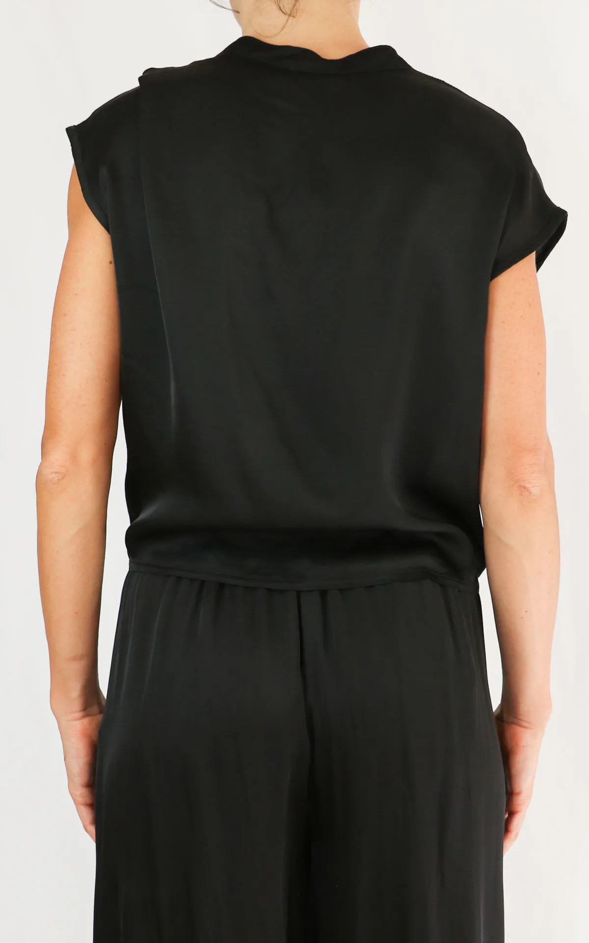 SUSYMIX – CAMICIA CON NODO- NERO