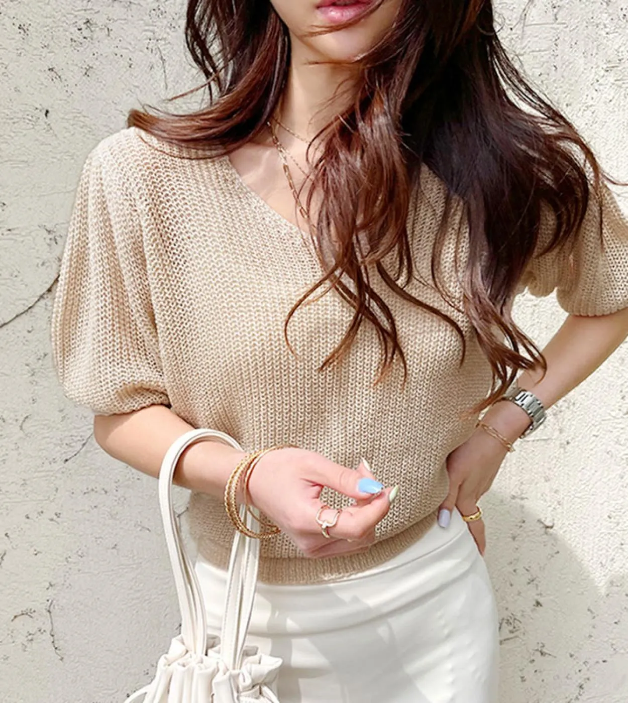 T-shirt estiva semplice lavorata a maglia Vneck Style Beige Maglione manica corta Top Scava fuori Camicetta casual allentata Blu